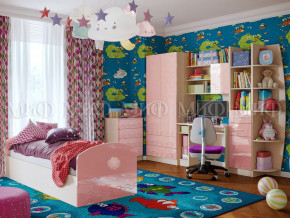 Детская комната Юниор-2 Розовый металлик в Осе - osa.magazinmebel.ru | фото - изображение 1